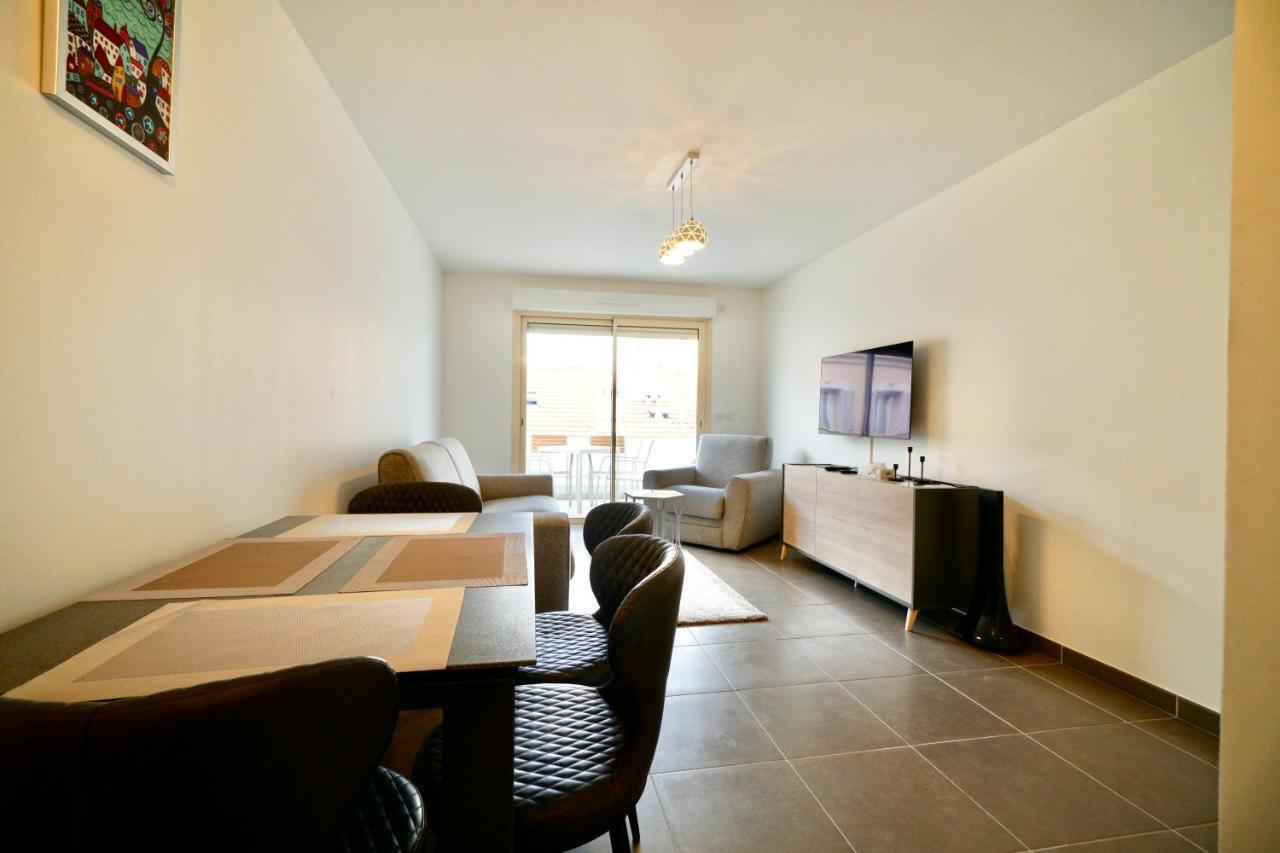 Appartement Montaigne *
